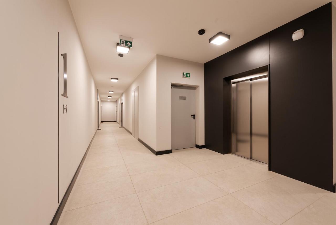 Zentrum Ii Parking By Impero Apartamento Poznań